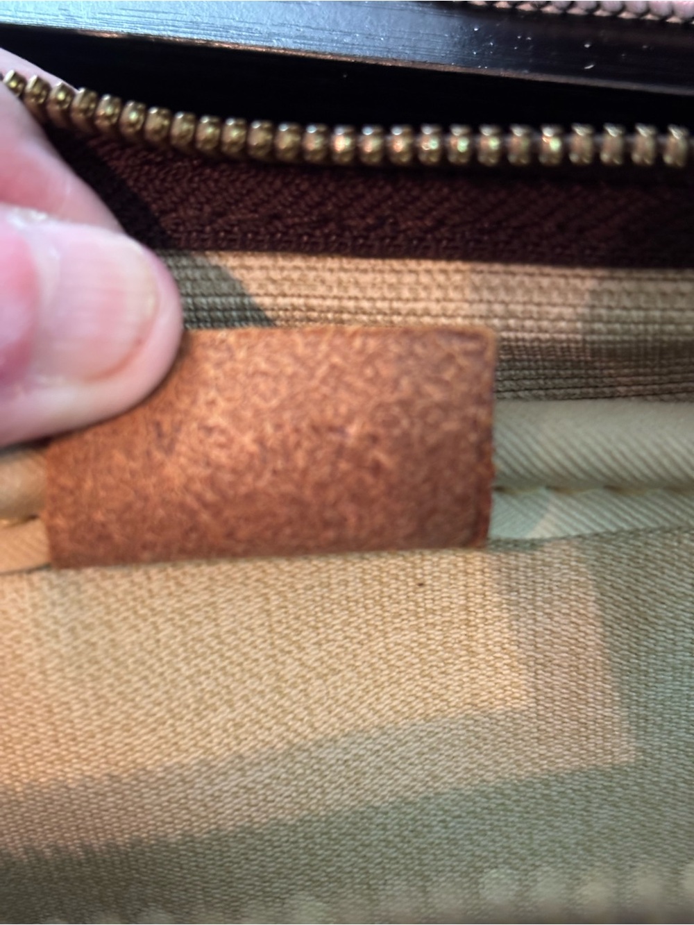 Authentic Louis Vuitton Monogram Deauville Satchel-GUC - Picture 15 of 16